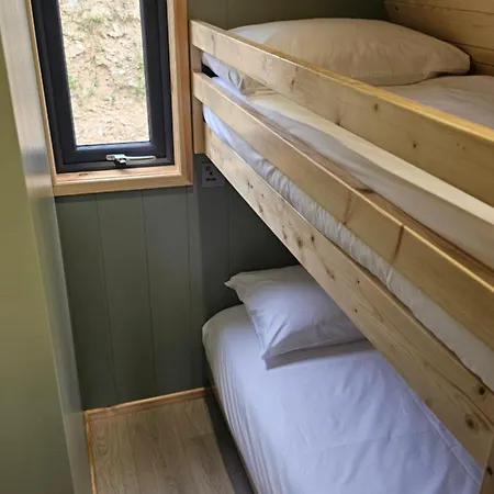 Kinsale Country Glamping بيت خشبي *
